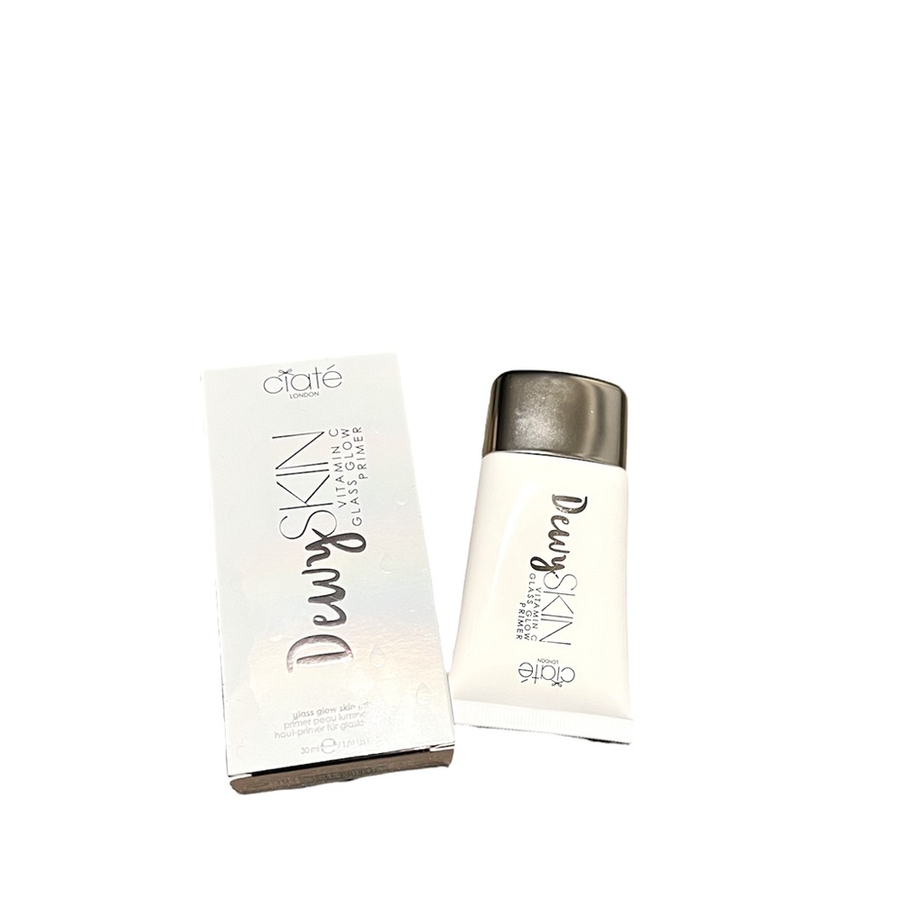 CIATÉ LONDON
Dewy Skin Vitamin C Glass Glow Primer